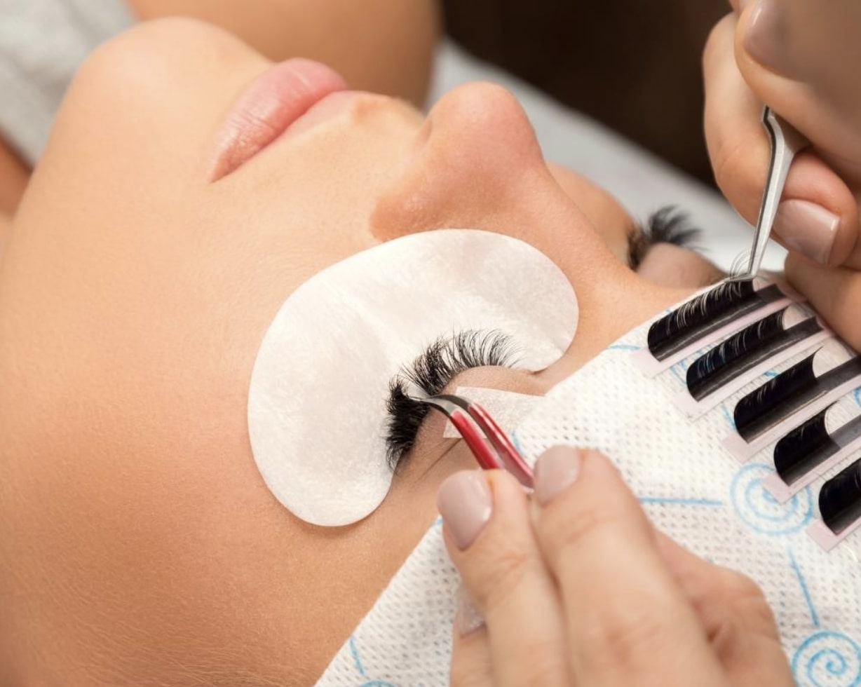 10-reasons-are-individual-eyelash-extensions-safe-in-2023-9