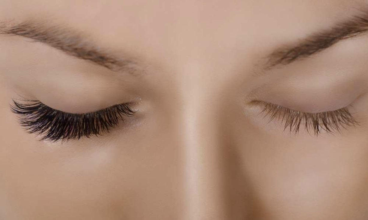 Everything about the trend of Brown Individual Eyelash Extensions in 2023